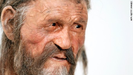 Frozen moss reveals fatal final journey of 5,300-year-old ice mummy